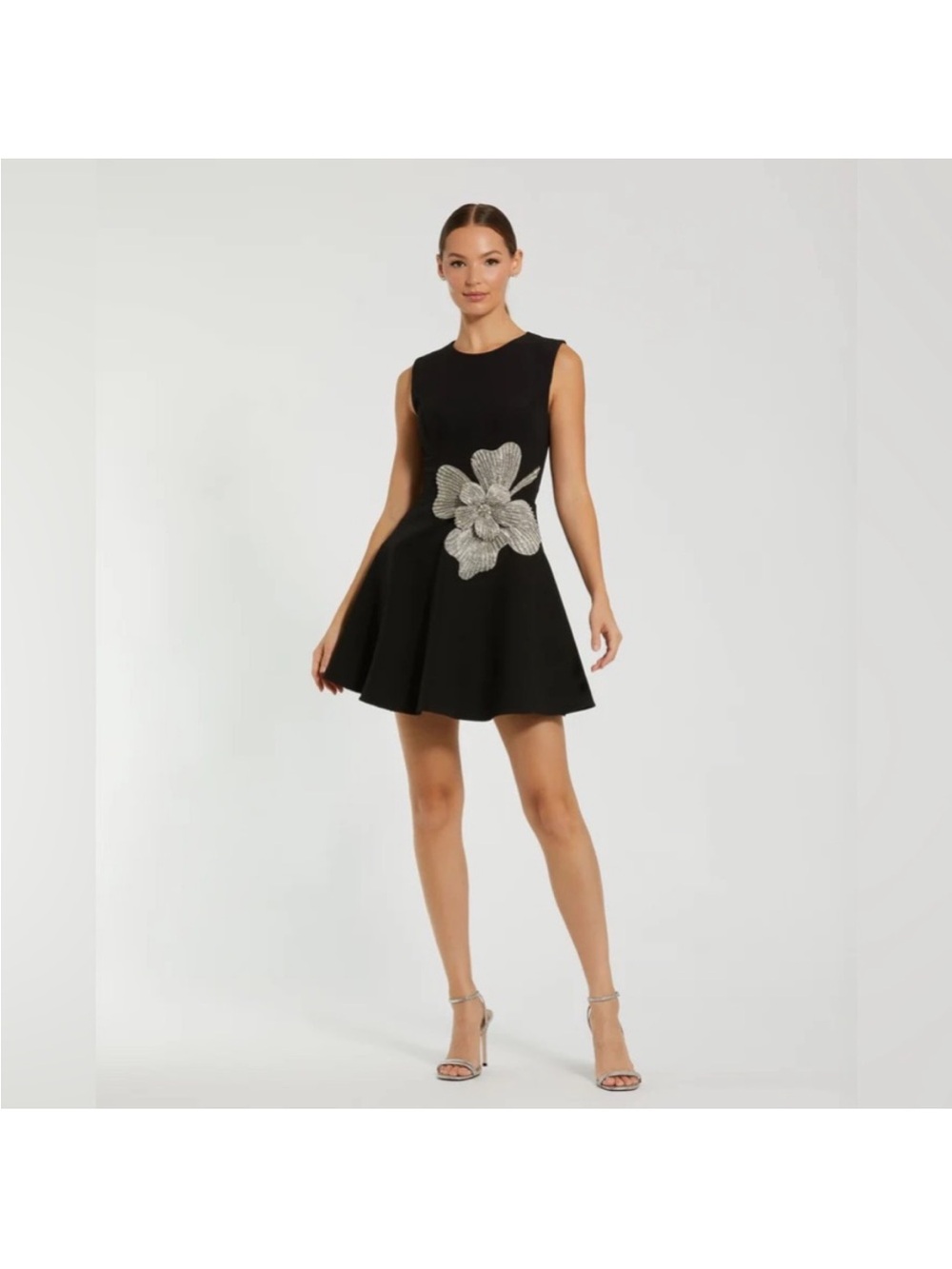 Mac Duggal Crepe Sleeveless Mini Dress With Rhinestone Flower 11829 sz 2